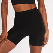 Silhouette Contour Shorts in Black